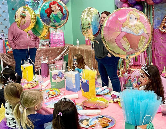 Best Indoor kids play area stlouis